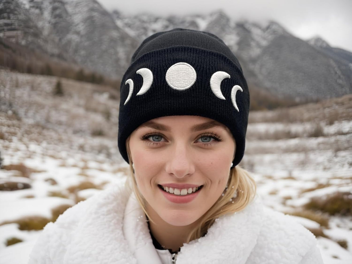 Moon Embroidery Beanie Knit Hat for Men Women, Casual Skull Knit Cap