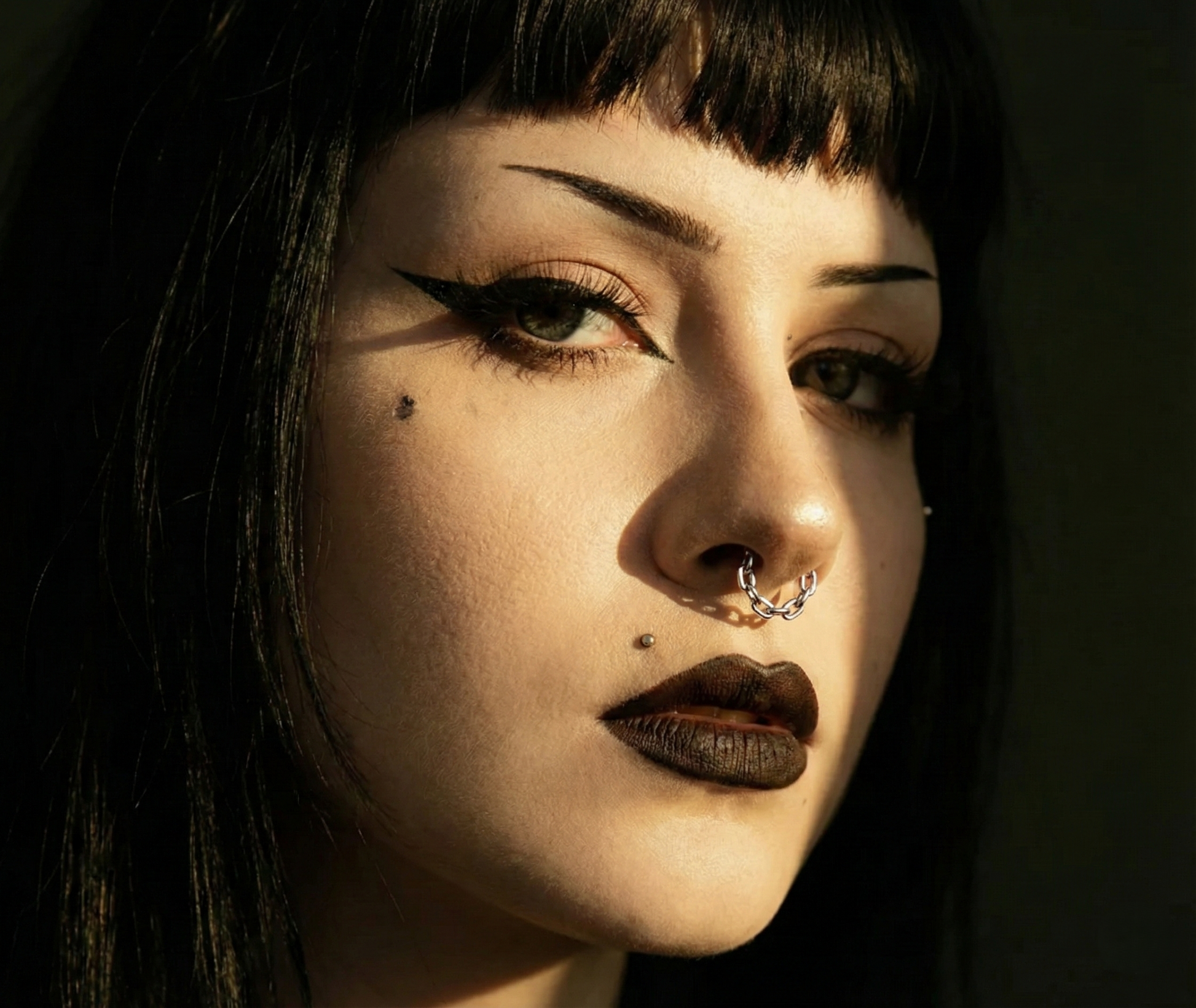 Noctura Chain Septum Rings 16G – Stainless Daith Jewelry