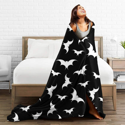 🦇 Gothic Bat Pattern Throw Blanket