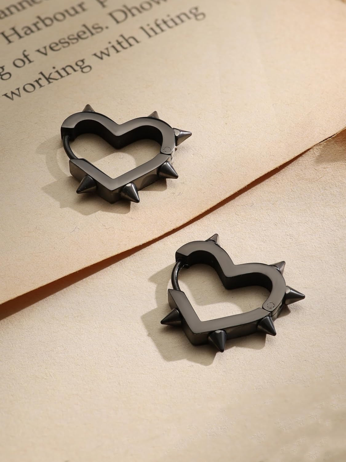 Huggie Hoop Spike Heart Earrings, Gothic Punk Grunge Emo Y2K Earrings, Goth Jewelry, Christmas Jewelry Gift for Women