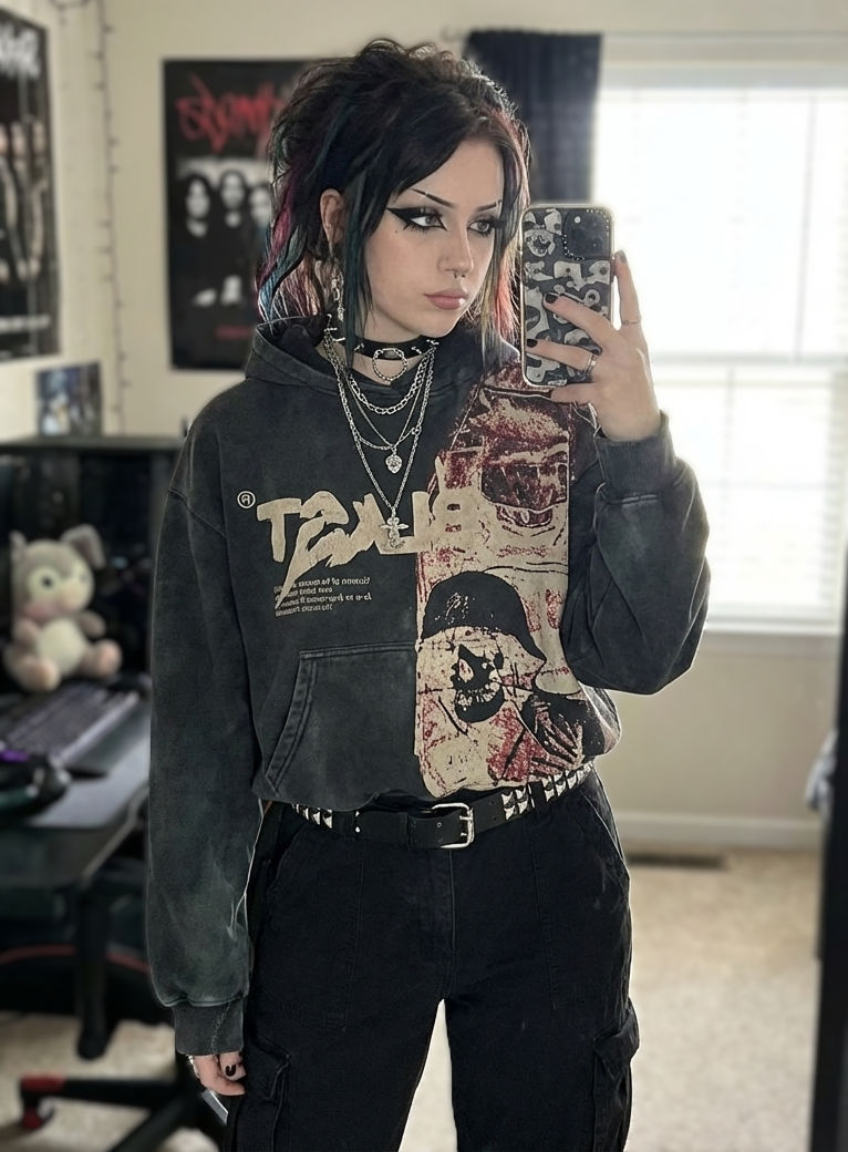 Gothic Skull Hoodie – Blast Print Shadow Black