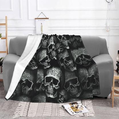 Black Skull Micro Fleece Blanket – Ultra-Soft Goth Throw 💀