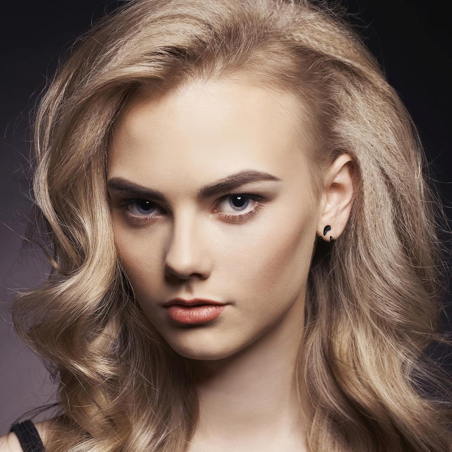 Dragon Claw Through Studs