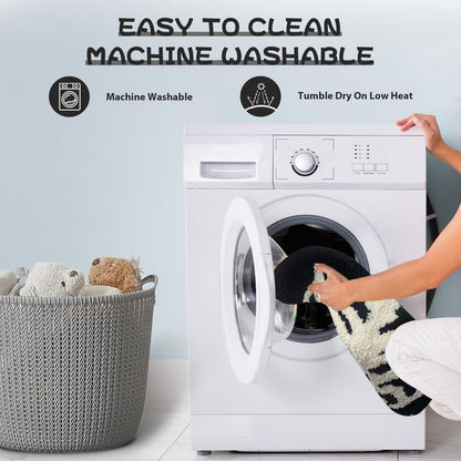 Spooky Skull Bath Rug – Gothic Lair Edition ☠️🖤 - Noctura